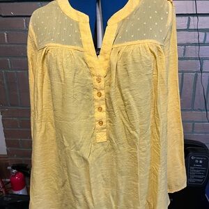 Women’s 1X Yellow Boho Tunic Blouse – By Design – Roll Tab Sleeve